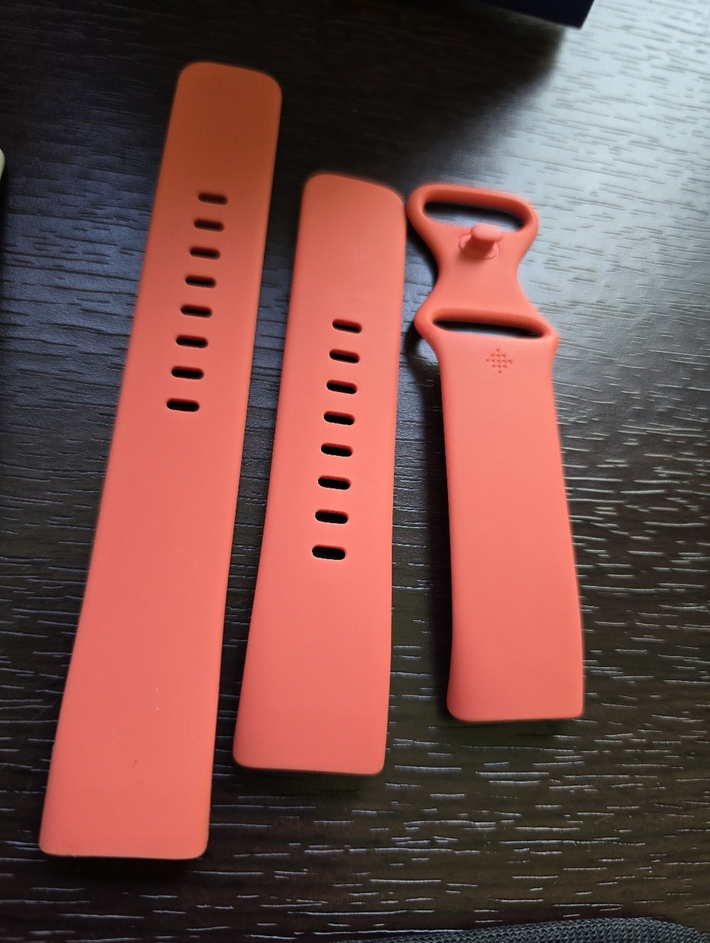 Fitbit Charge 6 Fitness Tracker w/Accessories - Picture 7 of 10